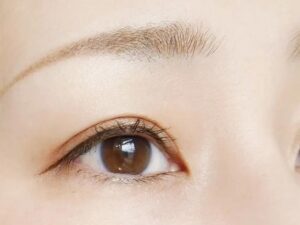 20代以下の約2人に1人が眉サロン 男性も4人に1人通う結果に