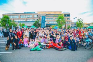 多くの人が集まるファッションショー