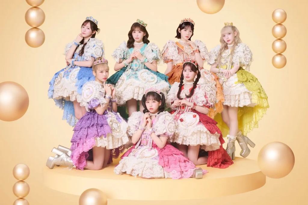 7人組アイドルグループFRUITS ZIPPER